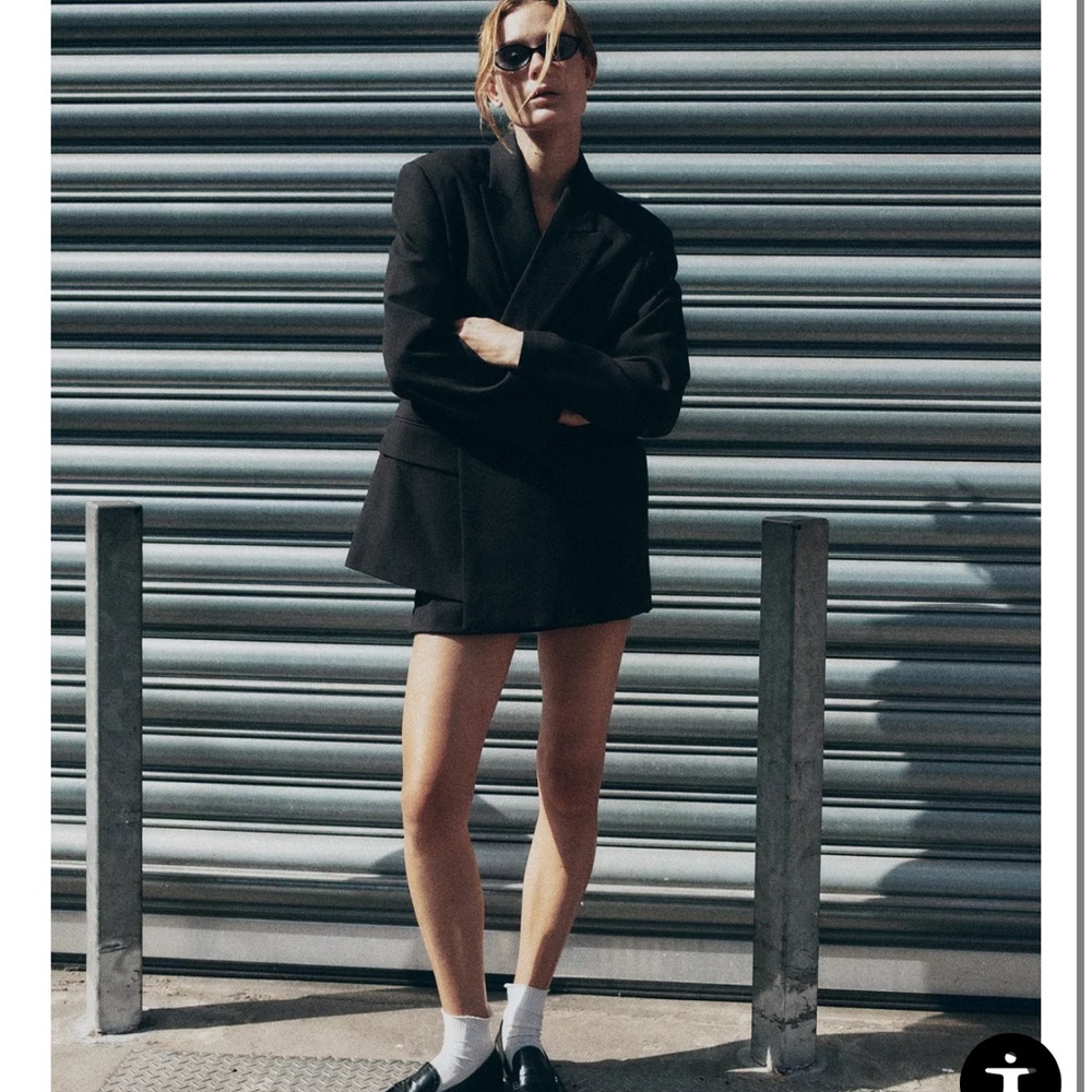 Zara Black Blazer, Size Small, NWOT